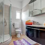 Spacious Near The Sea *
