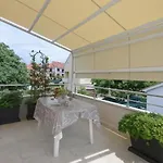 Apartament Spacious Near The Sea *