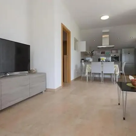 Spacious Near The Sea