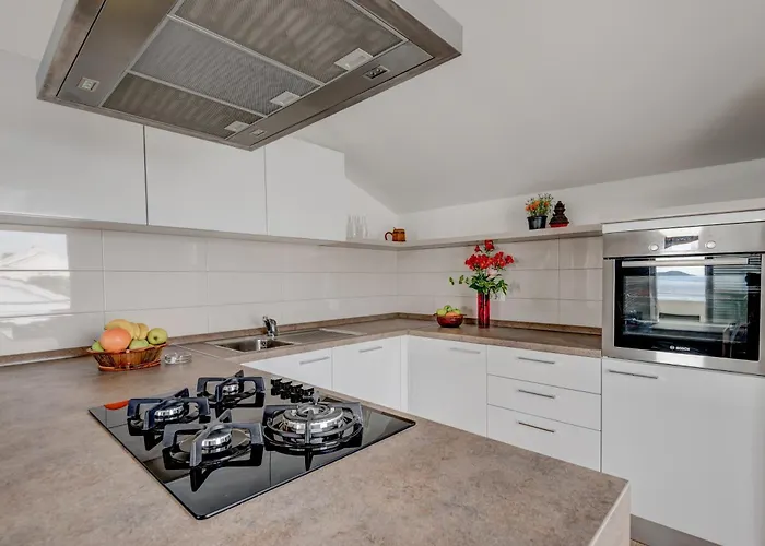 Spacious Near The Sea Zara