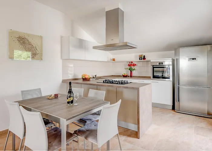 Appartamento Spacious Near The Sea *